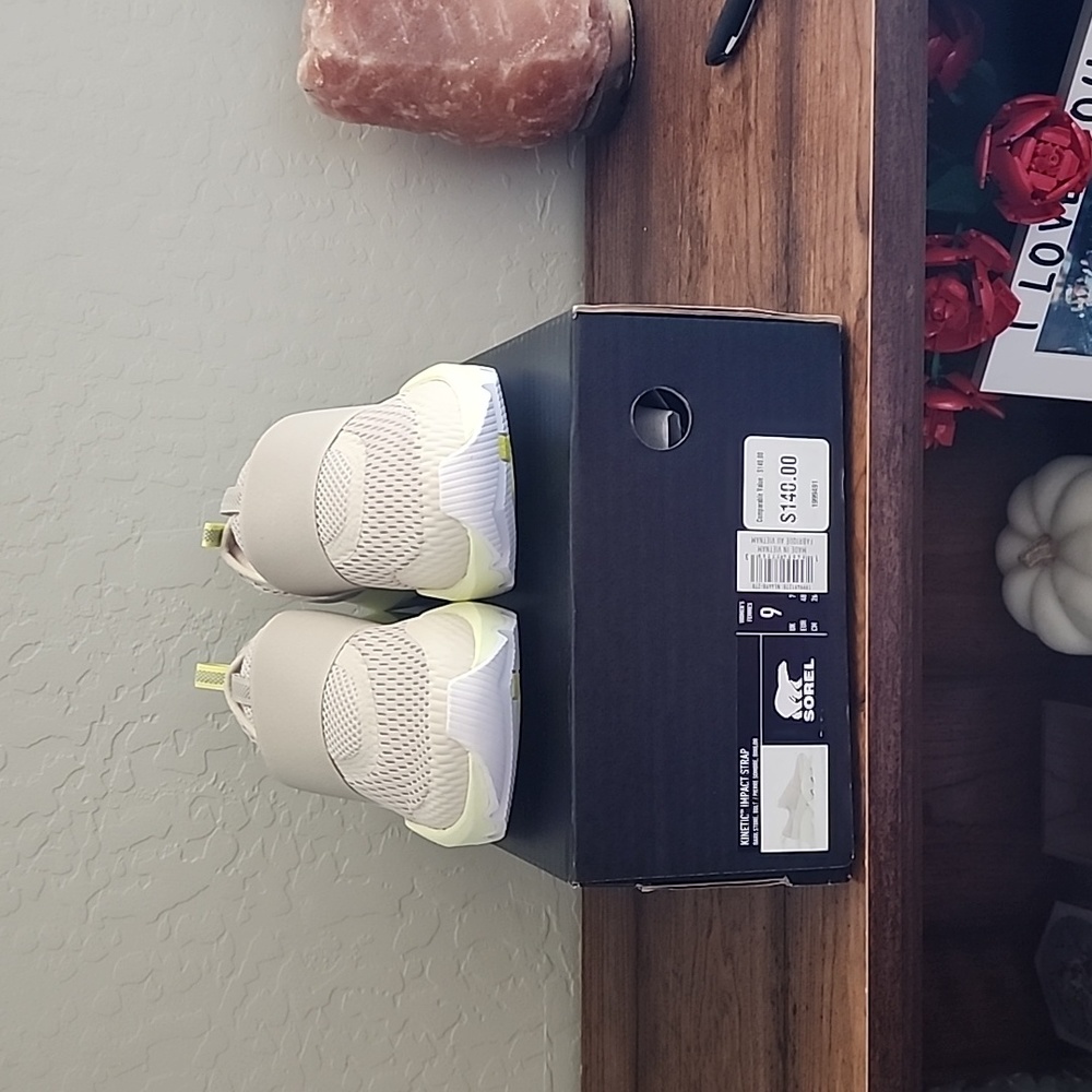 Sorely sneakers